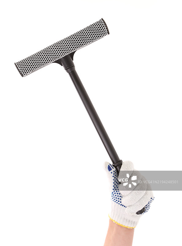 手握清洁海绵，背景为白色图片素材