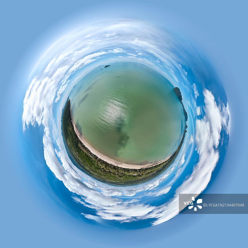 航拍的小行星效果图片素材