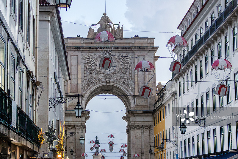 里斯本阿尔科达鲁阿阿古斯塔拱门，葡萄牙图片素材