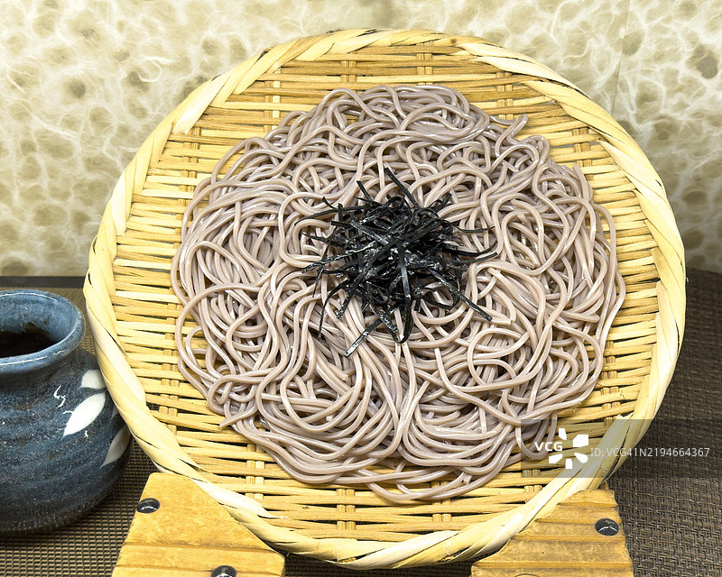 冷麦：日本烹饪经典图片素材