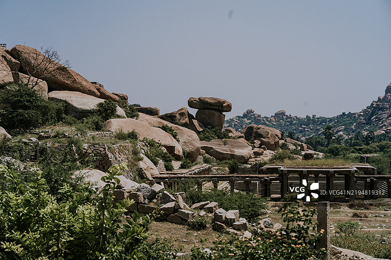 汉比的巨石景观图片素材