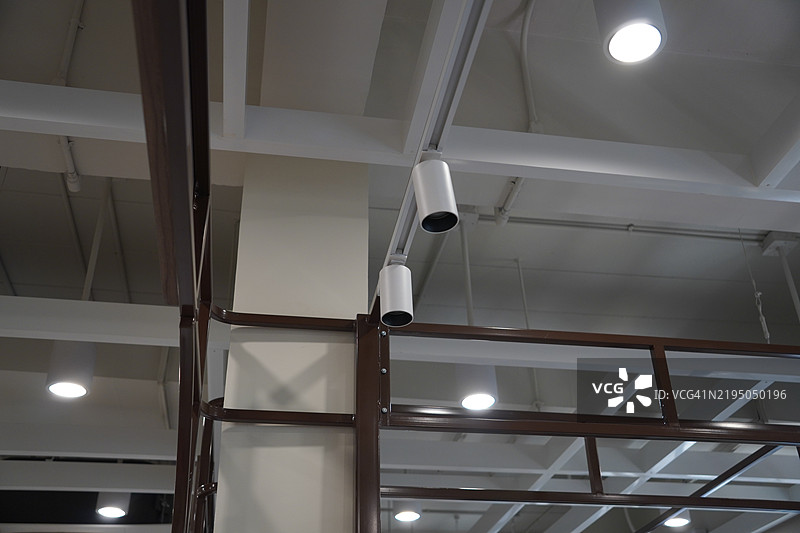 天花板上的照明图片素材