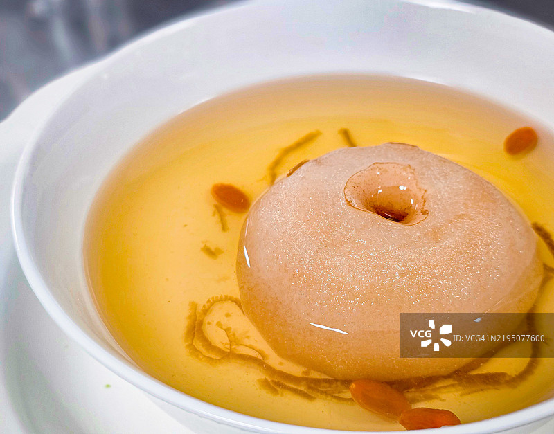 寒冷天气的梨汤图片素材