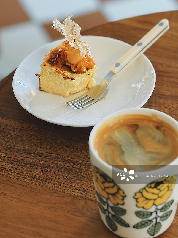 南瓜巴斯克蛋糕图片素材