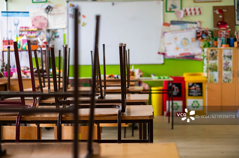 空荡荡的教室图片素材