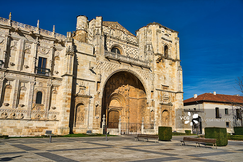 西班牙莱昂的圣马尔科斯博物馆图片素材