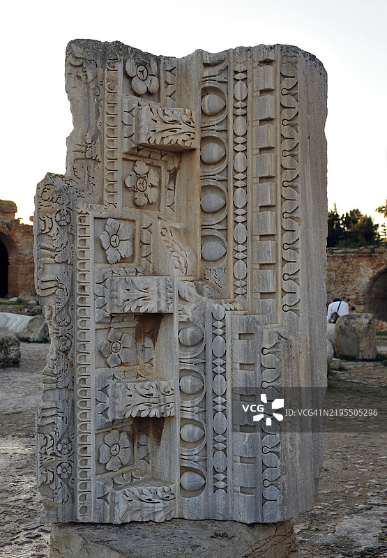 精美装饰的大理石建筑元素，迦太基 - 突尼斯图片素材