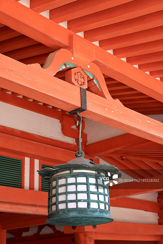 日本宫岛严岛神社悬挂的灯笼图片素材