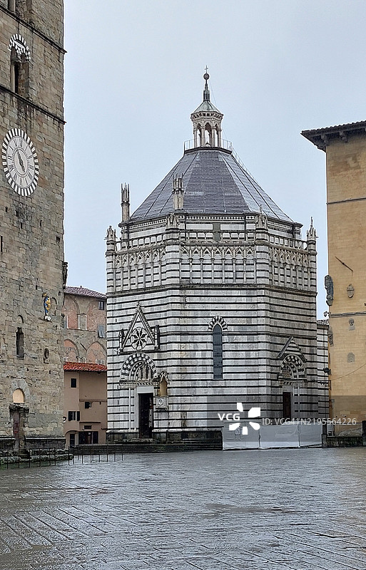 皮斯托亚 - 洗礼堂图片素材