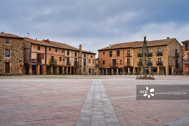 西班牙梅迪纳塞利的市政广场图片素材