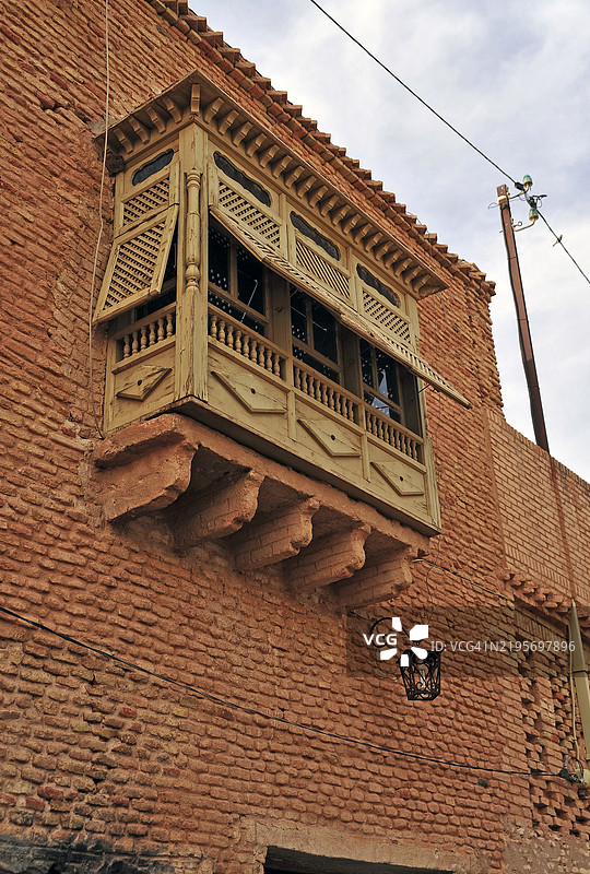 突尼斯托泽尔的典型砖房图片素材