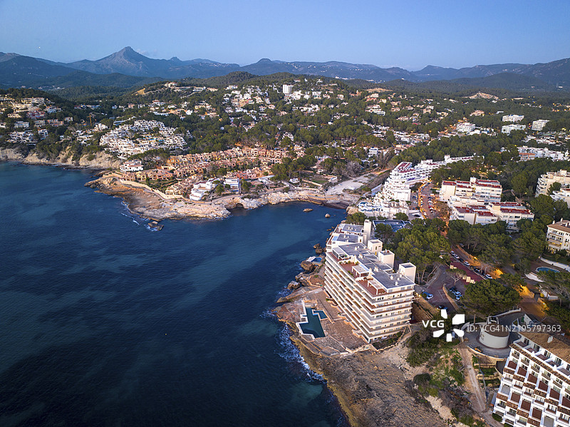 科斯塔德拉卡尔马和圣庞萨，卡尔维亚，马洛卡，巴利阿里群岛，西班牙，欧洲图片素材