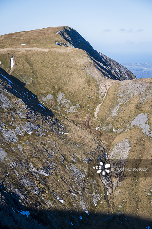 从Y Garn眺望Carnedd Y Filiast的山顶图片素材
