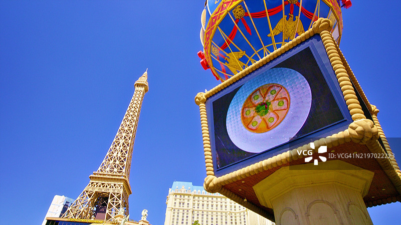 拉斯维加斯大道与埃菲尔铁塔图片素材