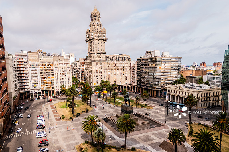 乌拉圭蒙得维的亚独立广场的鸟瞰图图片素材