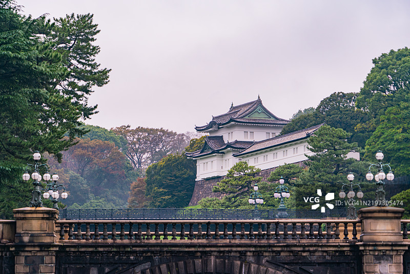 日本东京千代田区的东京皇宫和二重桥的外部景观图片素材