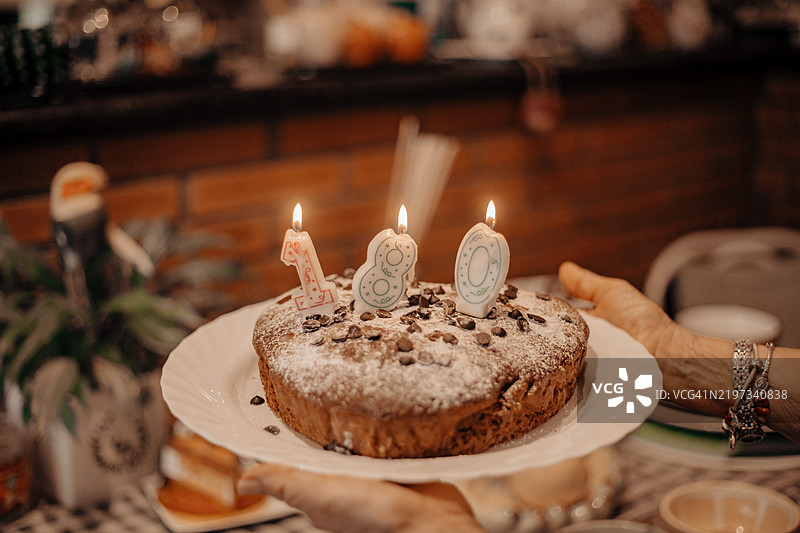 100个生日蛋糕图片素材