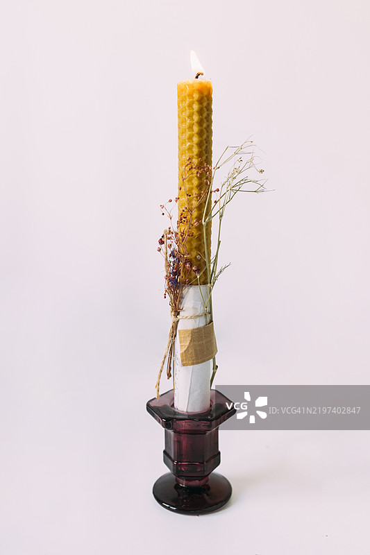 天然蜂蜡蜡烛图片素材