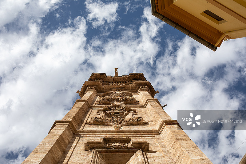 瓦伦西亚的高耸建筑图片素材