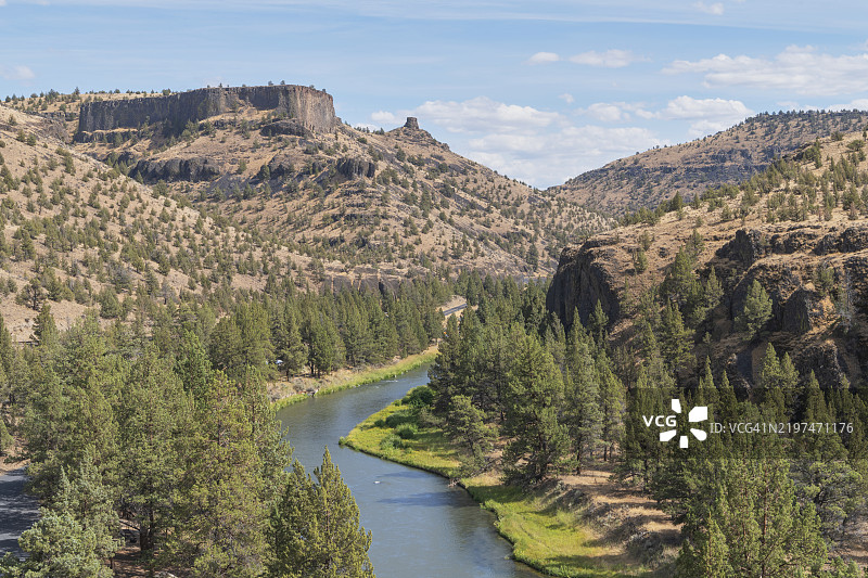 俄勒冈州的弯曲河图片素材