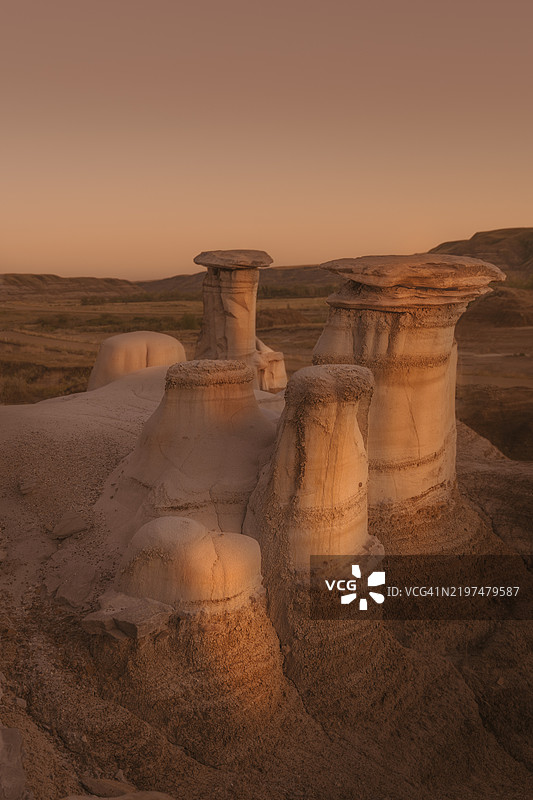 青海的风景，加拿大阿尔伯塔省的德拉姆赫勒图片素材