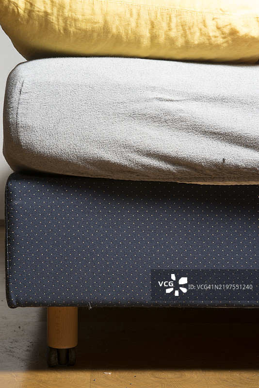 床架与床垫图片素材