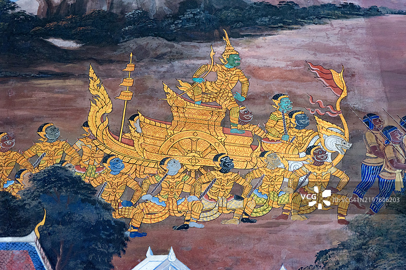 在玉佛寺的史诗《拉玛基恩》中骑战车的战士。图片素材