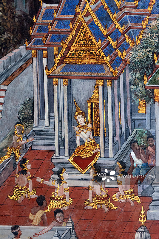 大皇宫场景，来自史诗《拉玛坚》，位于玉佛寺。图片素材