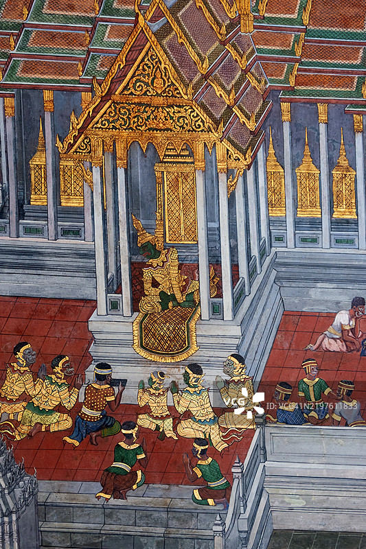 大皇宫场景，来自史诗《拉玛坚》，位于玉佛寺。图片素材