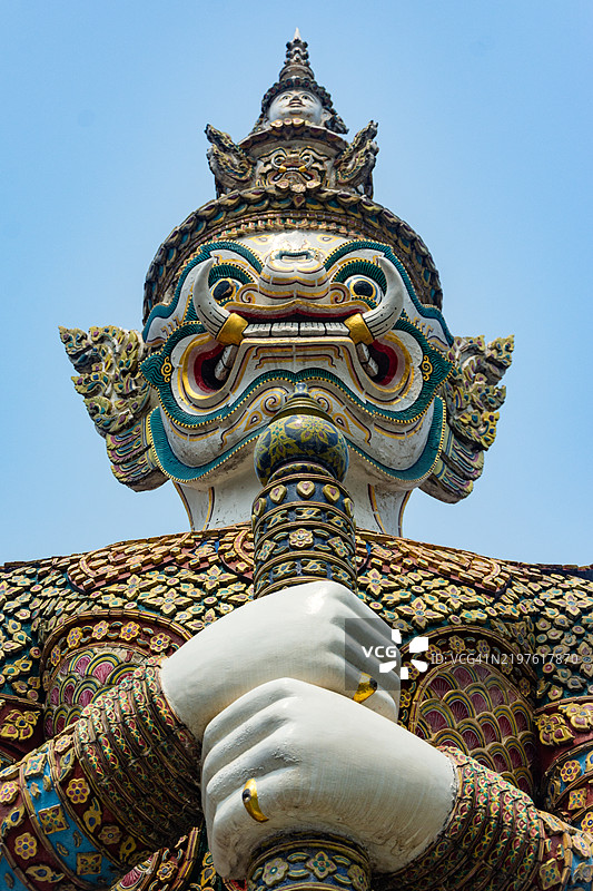 萨哈萨德查守卫着曼谷的大皇宫。图片素材