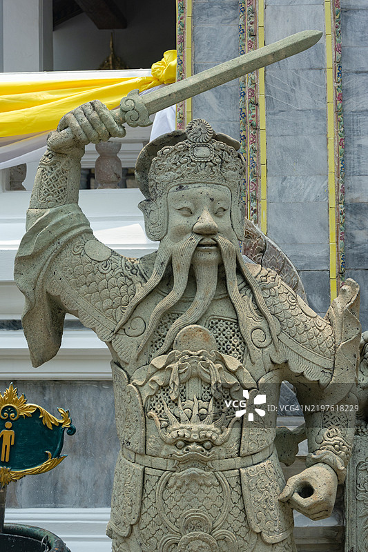 曼谷大皇宫的中国门卫。图片素材