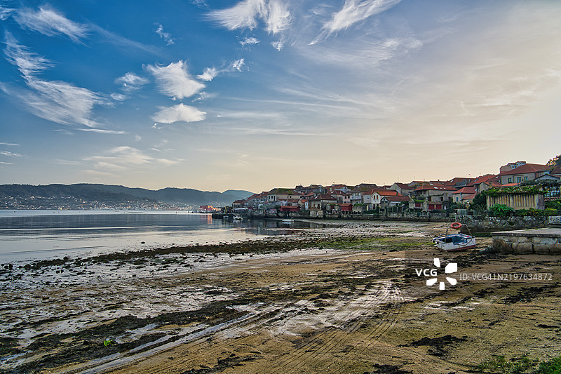 西班牙加利西亚的孔巴罗和庞特维德拉河口景观图片素材