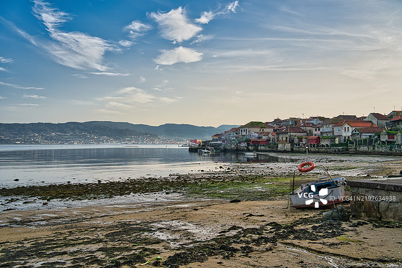 西班牙加利西亚的孔巴罗和庞特维德拉河口景观图片素材