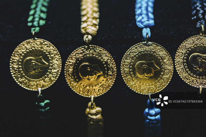 土耳其金币，正面有肖像展示图片素材