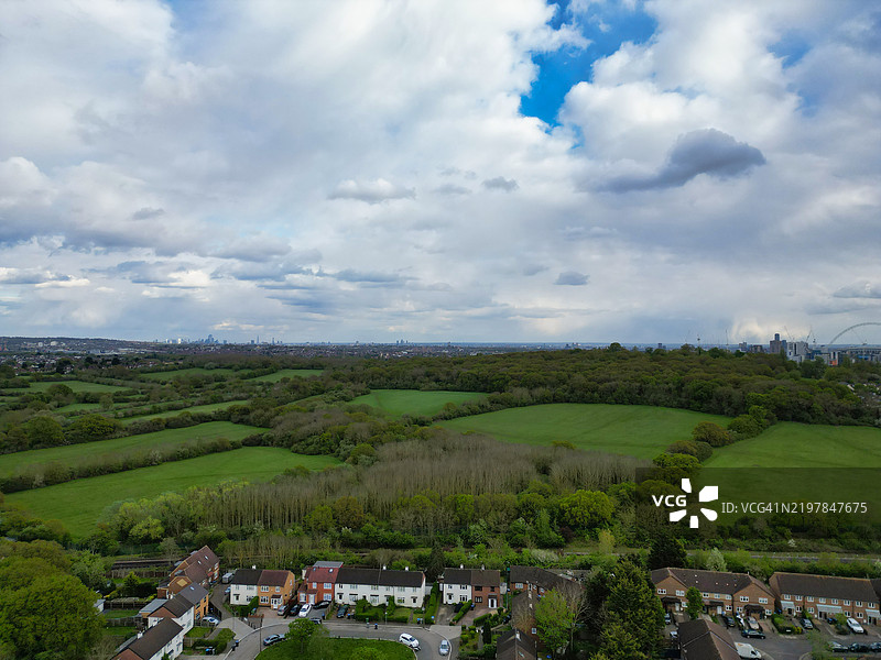 伦敦温布利的空中视角，英格兰大城市，英国大不列颠。图片素材