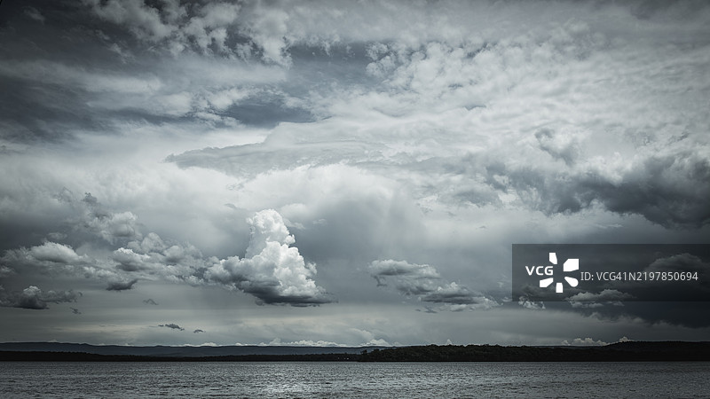 海洋与天空的美丽景色，杰维斯湾，杰维斯湾地区，澳大利亚图片素材