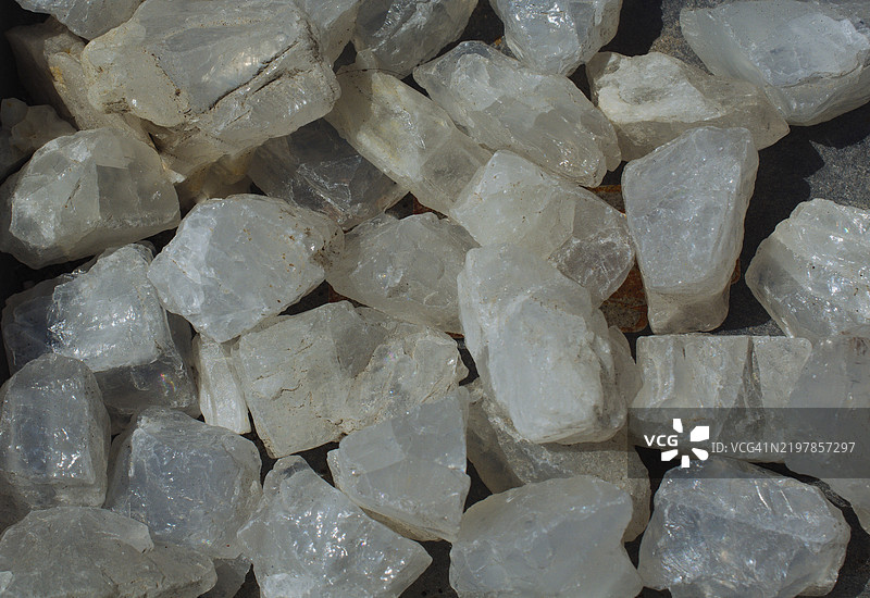 月光石（阿杜拉石）作为天然矿石标本图片素材