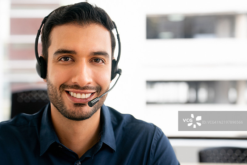 呼叫中心客服代表的肖像图片素材