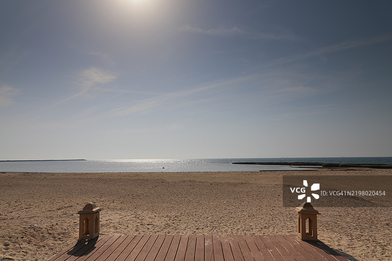 阿布扎比的巴尼亚斯岛图片素材