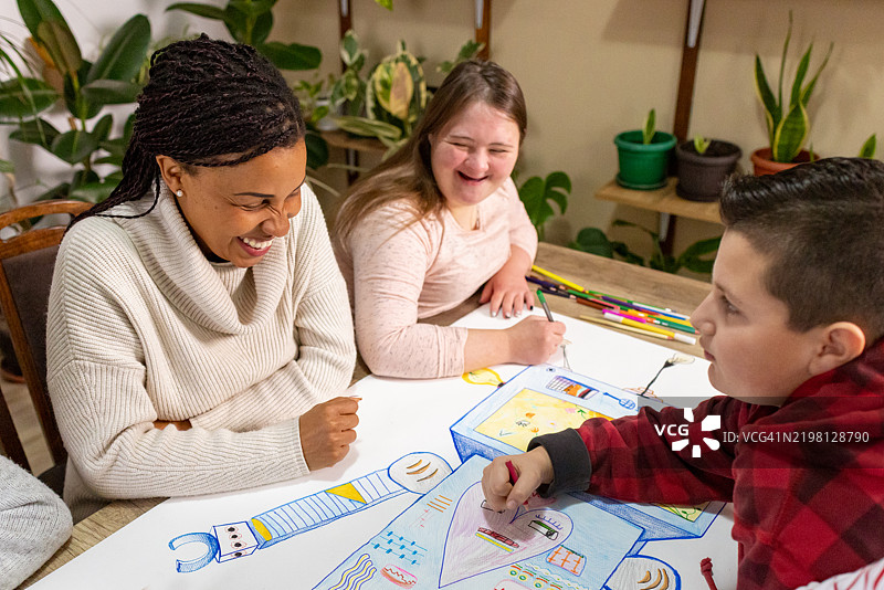 色彩缤纷的机器人，闪亮的创意图片素材