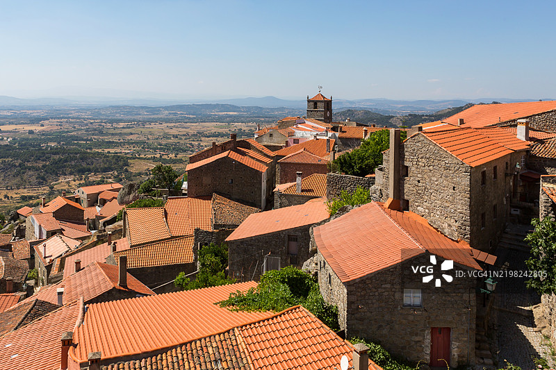 旅行目的地：葡萄牙蒙桑托历史村（伊丹哈-阿-诺瓦）图片素材