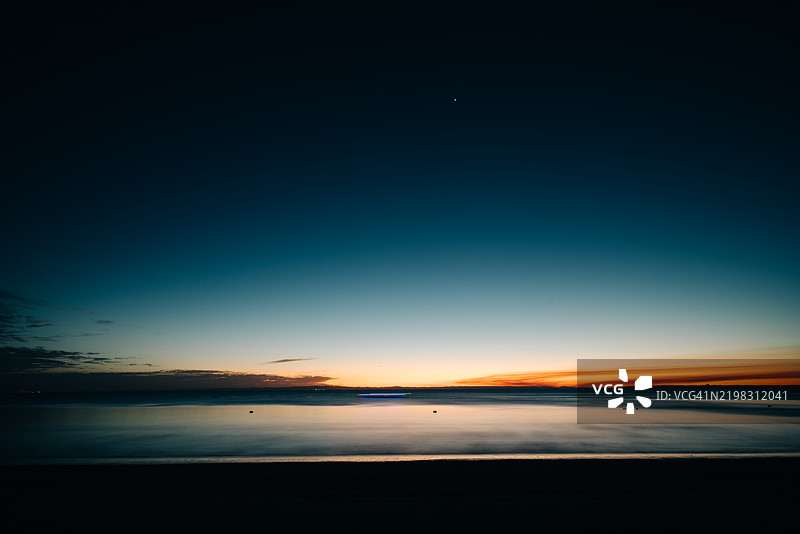 澳大利亚莫顿湾的傍晚景色图片素材