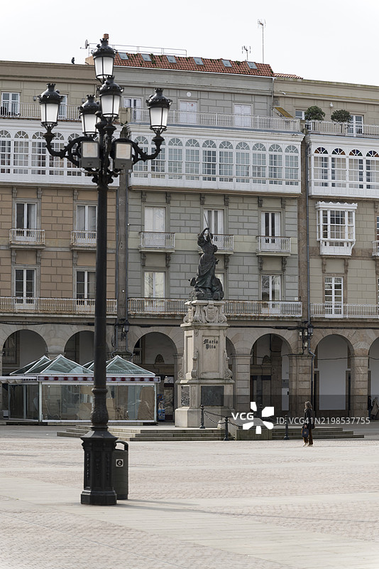 西班牙拉科鲁尼亚的玛丽亚·皮塔广场图片素材
