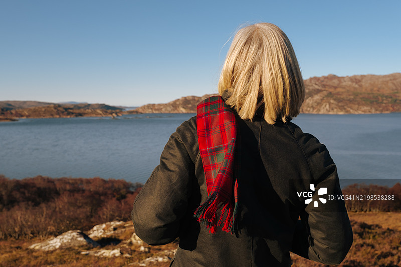 在苏格兰韦斯特罗斯的托里登湖上空的宁静空间中放松身心图片素材