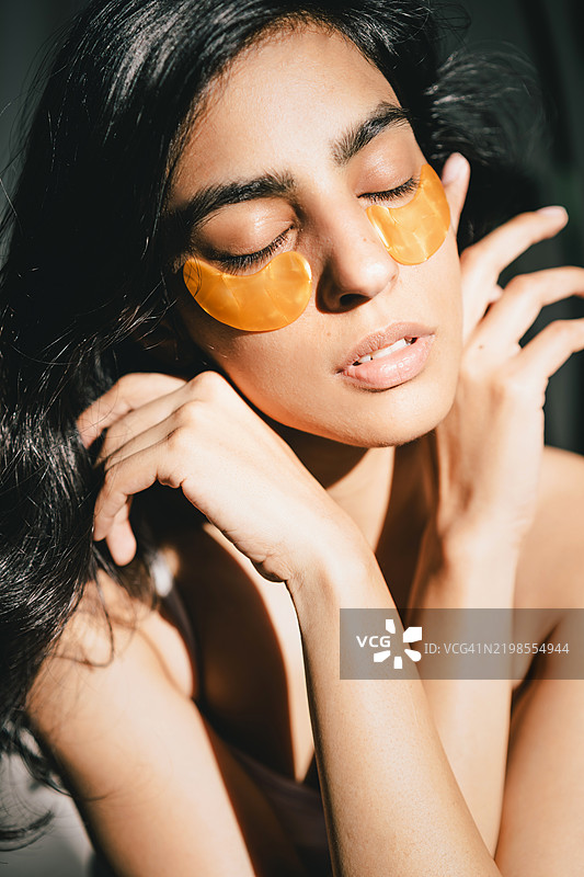 早起者的肖像图片素材