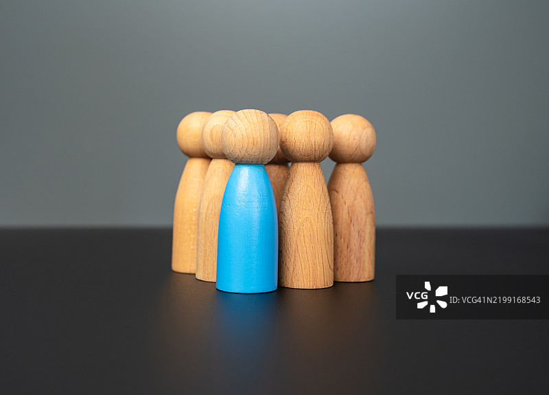 领导者与团队概念，人物形象，领导力与合作，加入强大的团队，开始职业生涯，政党或组织图片素材