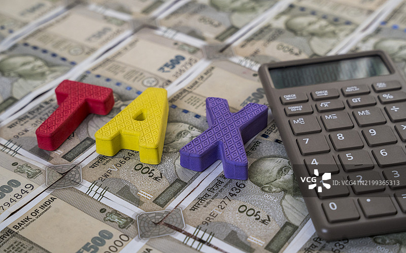 印度货币纸币上的塑料块税字图片素材