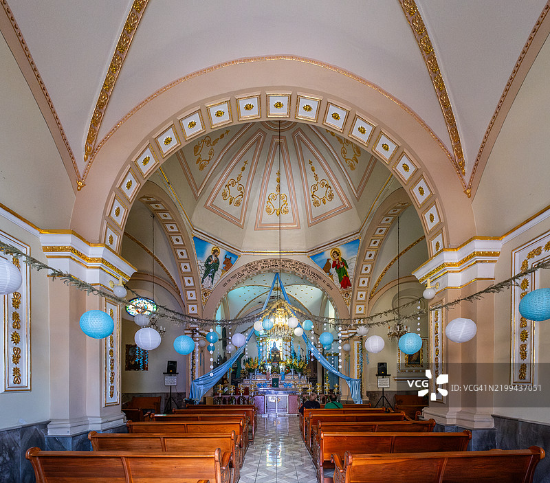 特波茨特兰圣三一教堂的圣三一小教堂内部图片素材