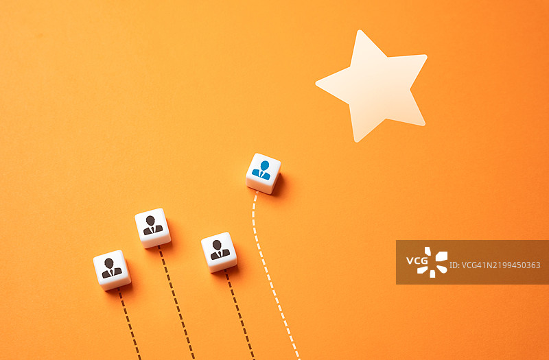 改变方向走向成功，跳出框框，改变思维模式，成为他人的榜样，激励他人，采取主动，目标明确，简洁有力，开辟新视野，反叛。图片素材