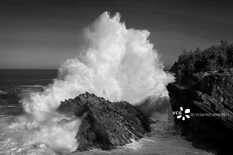 海洋与天空的美丽景色，库斯湾，俄勒冈州，美国图片素材